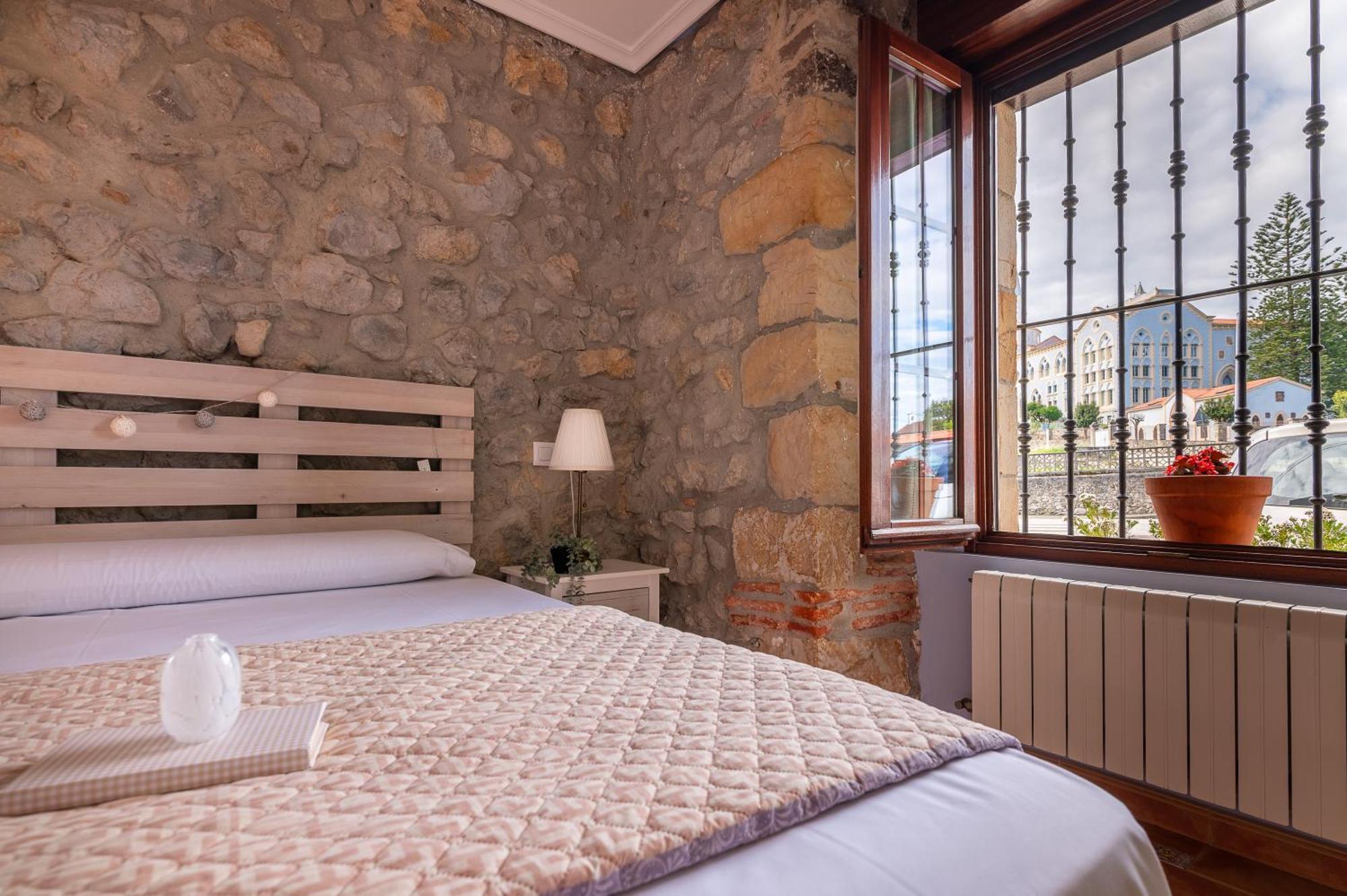 Apartamentos El Cruce De Moraton Cóbreces Εξωτερικό φωτογραφία