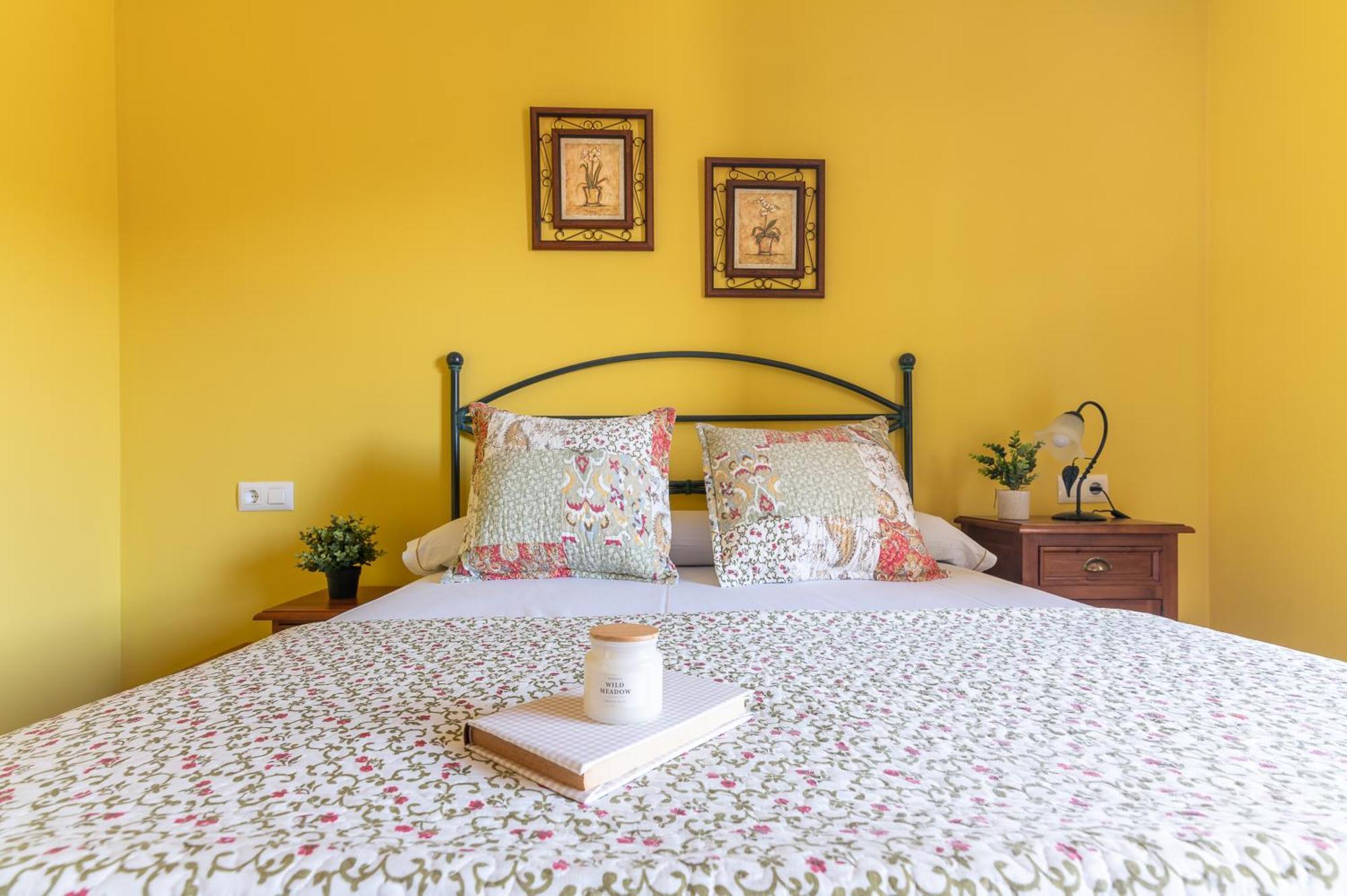Apartamentos El Cruce De Moraton Cóbreces Εξωτερικό φωτογραφία