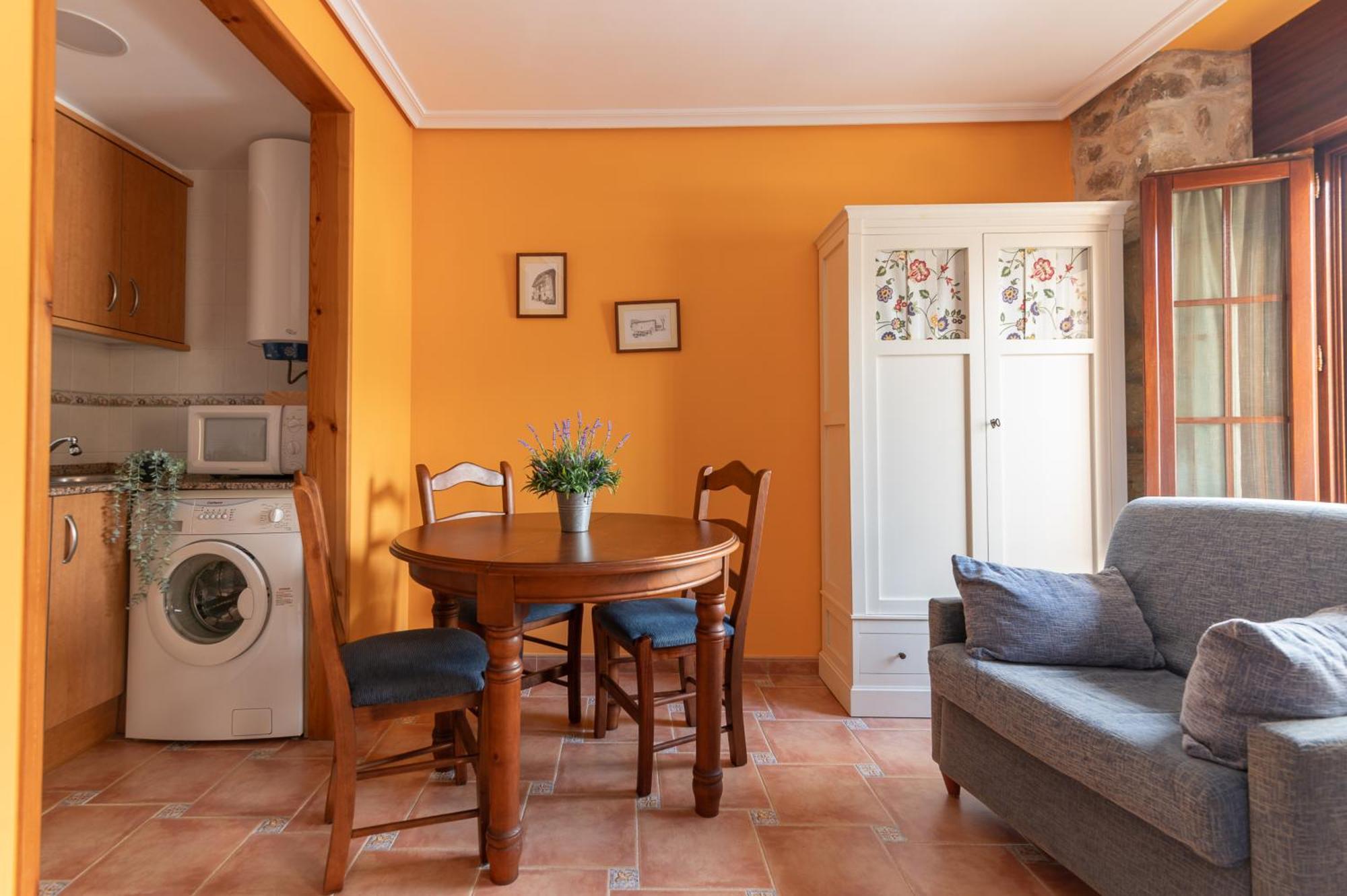 Apartamentos El Cruce De Moraton Cóbreces Εξωτερικό φωτογραφία
