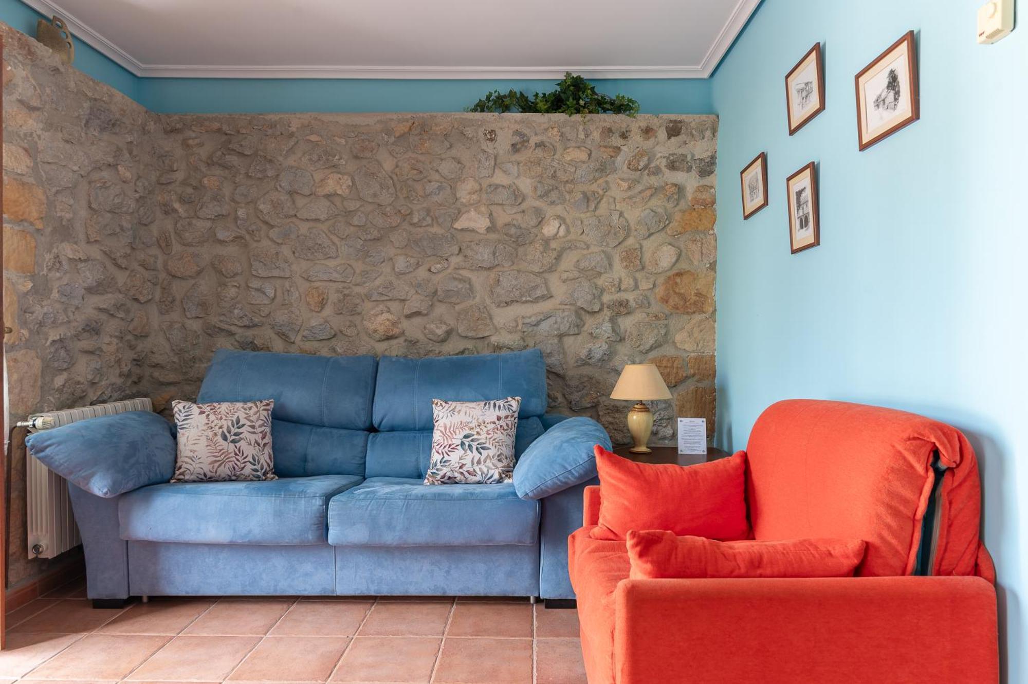 Apartamentos El Cruce De Moraton Cóbreces Εξωτερικό φωτογραφία