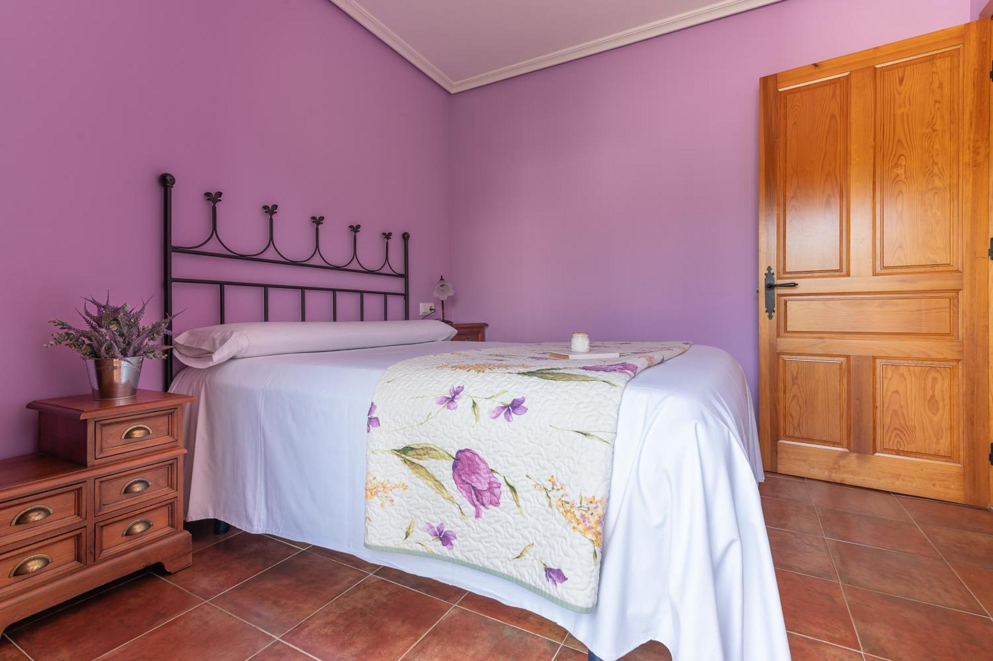 Apartamentos El Cruce De Moraton Cóbreces Εξωτερικό φωτογραφία